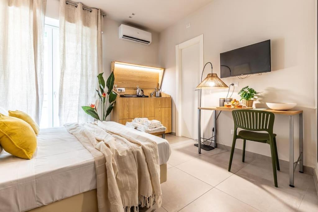 Dafne Room Un'Oasi Romana Per Coppie Zewnętrze zdjęcie